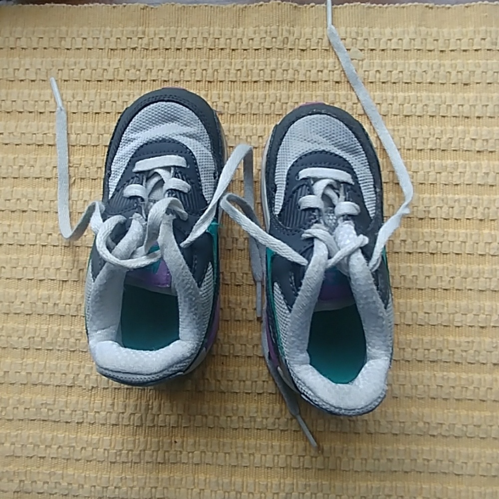 ✳️3/$10✳️ little girl's Nike Air Max Sneakers